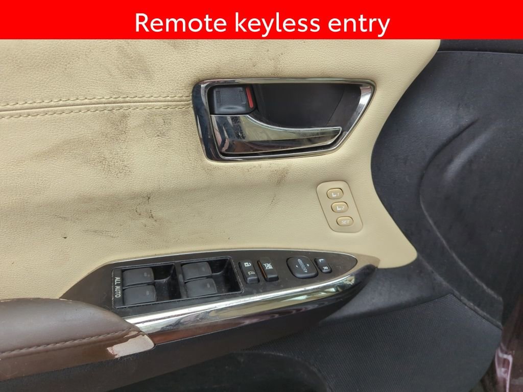 Used 2014 Toyota Avalon XLE Touring image 8