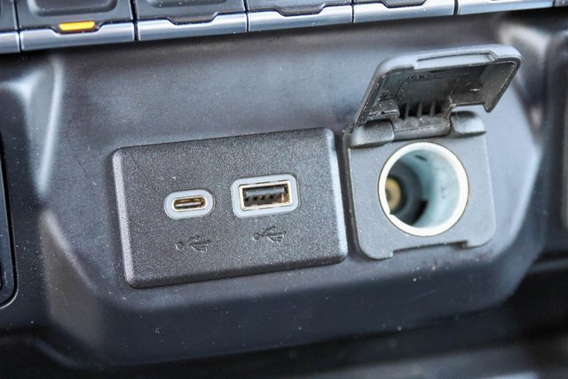 Used 2022 GMC Sierra 2500 AT4 w/ AT4 Preferred Package image 26