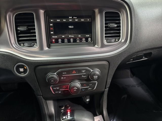Used 2019 Dodge Charger SXT image 13