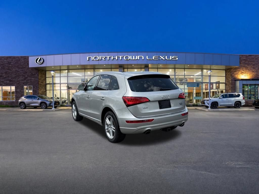 Used 2017 Audi Q5 2.0T Premium Plus w/ Technology Package AWD/4WD image 22