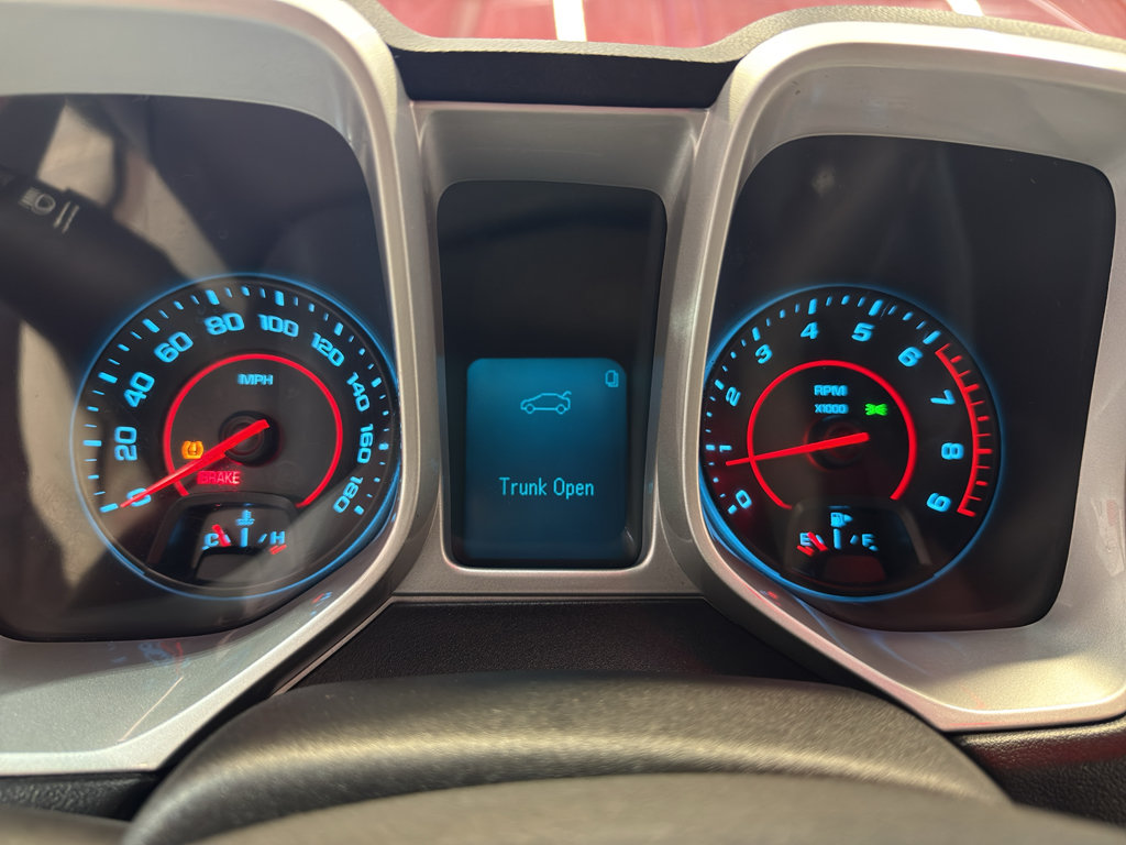 Used 2015 Chevrolet Camaro SS w/ Rear Vision Package RWD image 18