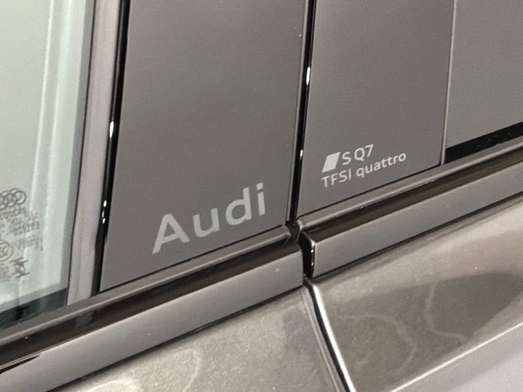 New 2026 Audi SQ7 Premium Plus image 26