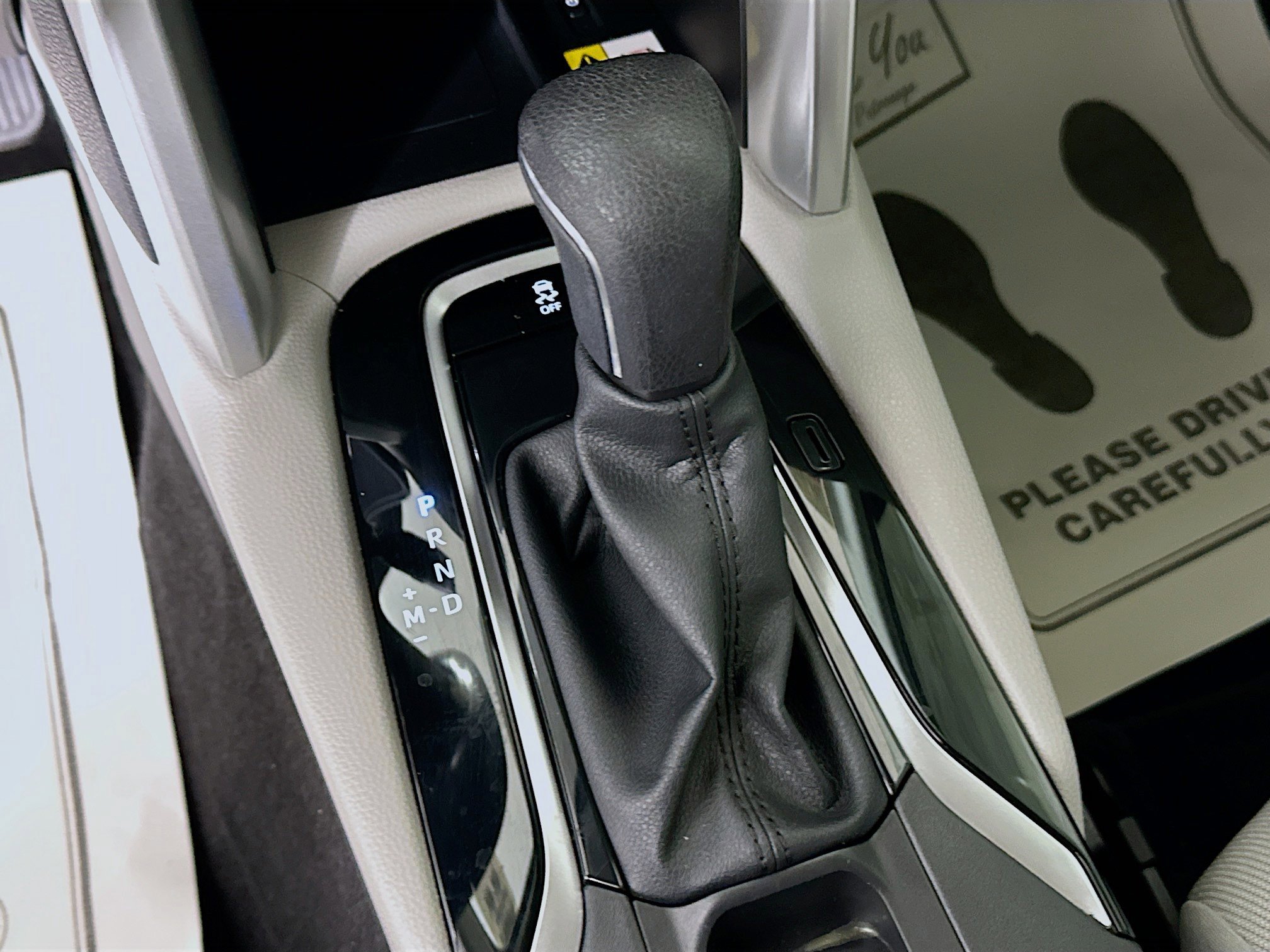 Used 2023 Toyota Corolla Cross LE image 21