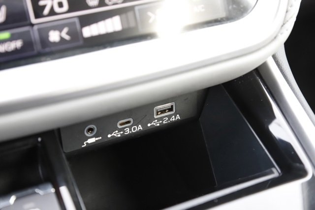 Used 2023 Subaru Legacy Premium image 26