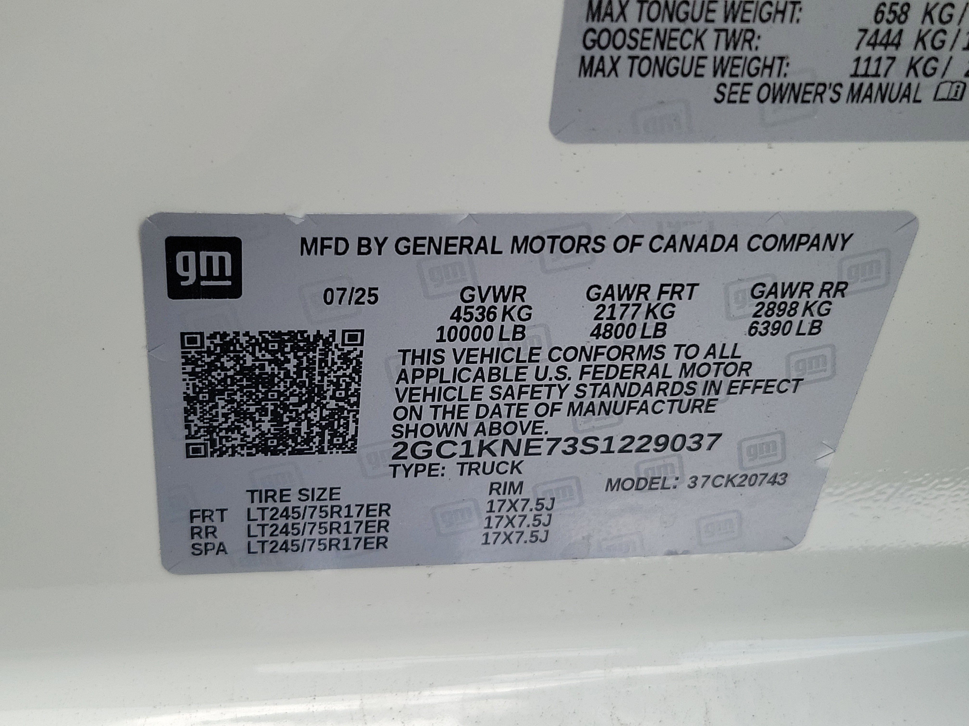 Certified 2025 Chevrolet Silverado 2500 LT w/ Convenience Package AWD/4WD image 32