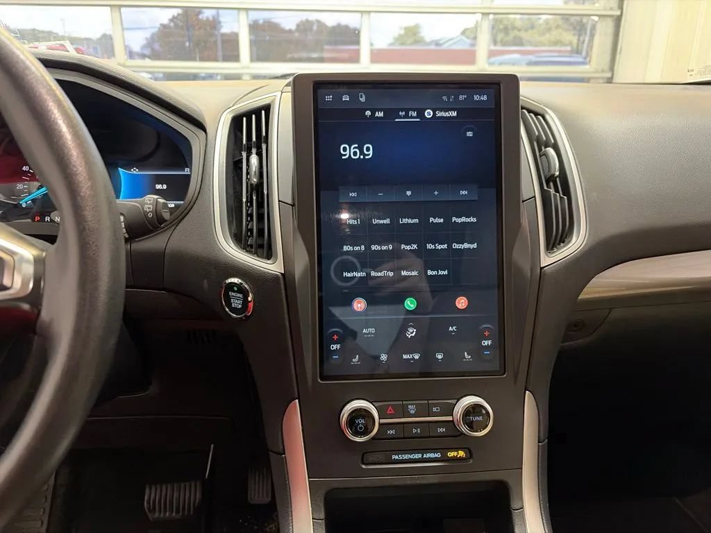 Used 2024 Ford Edge SEL AWD/4WD image 24
