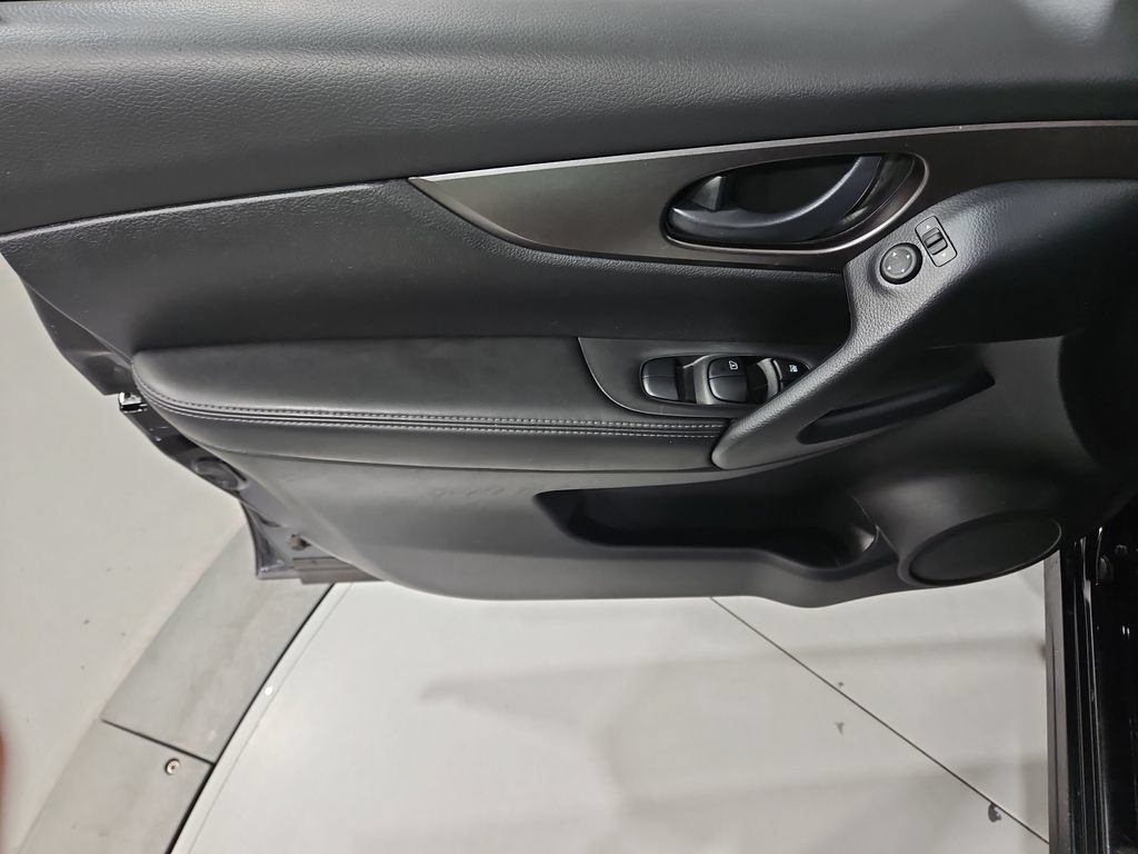 Used 2021 Nissan Rogue Sport S AWD/4WD image 11