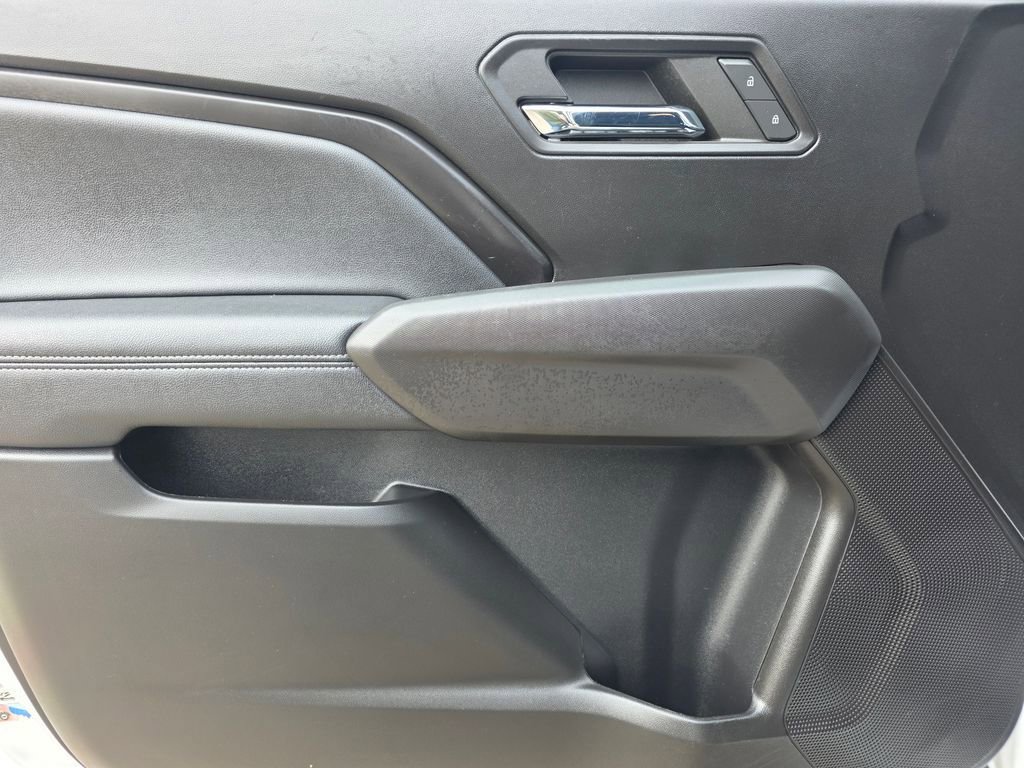 Used 2024 Chevrolet Colorado LT w/ LT Convenience Package III image 13