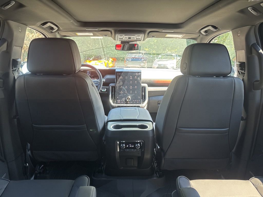 New 2025 GMC Yukon XL Denali w/ Sun & Power Step Package image 16