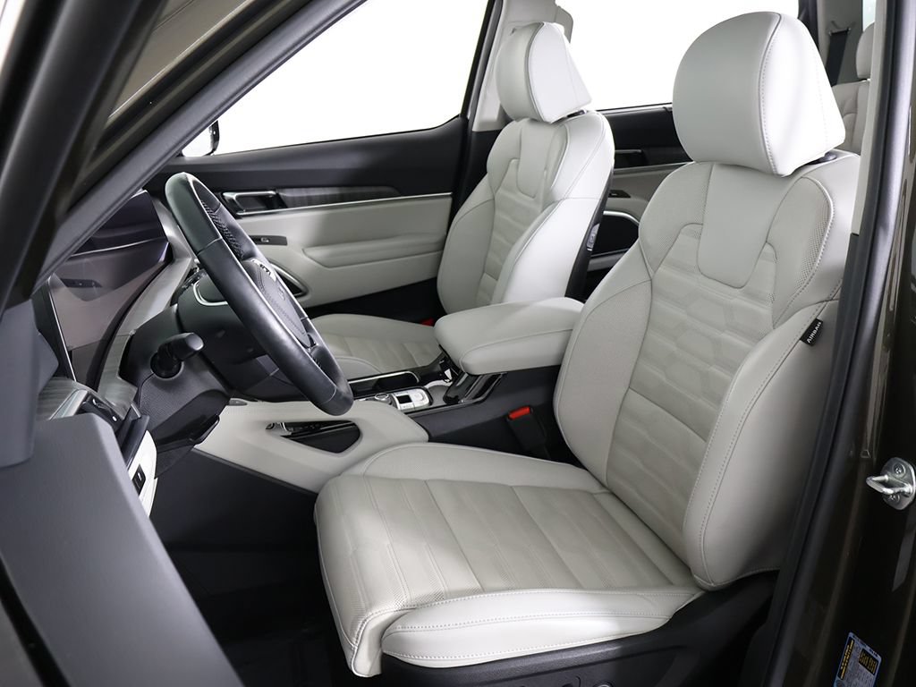 Used 2024 Kia Telluride SX Prestige AWD/4WD image 36