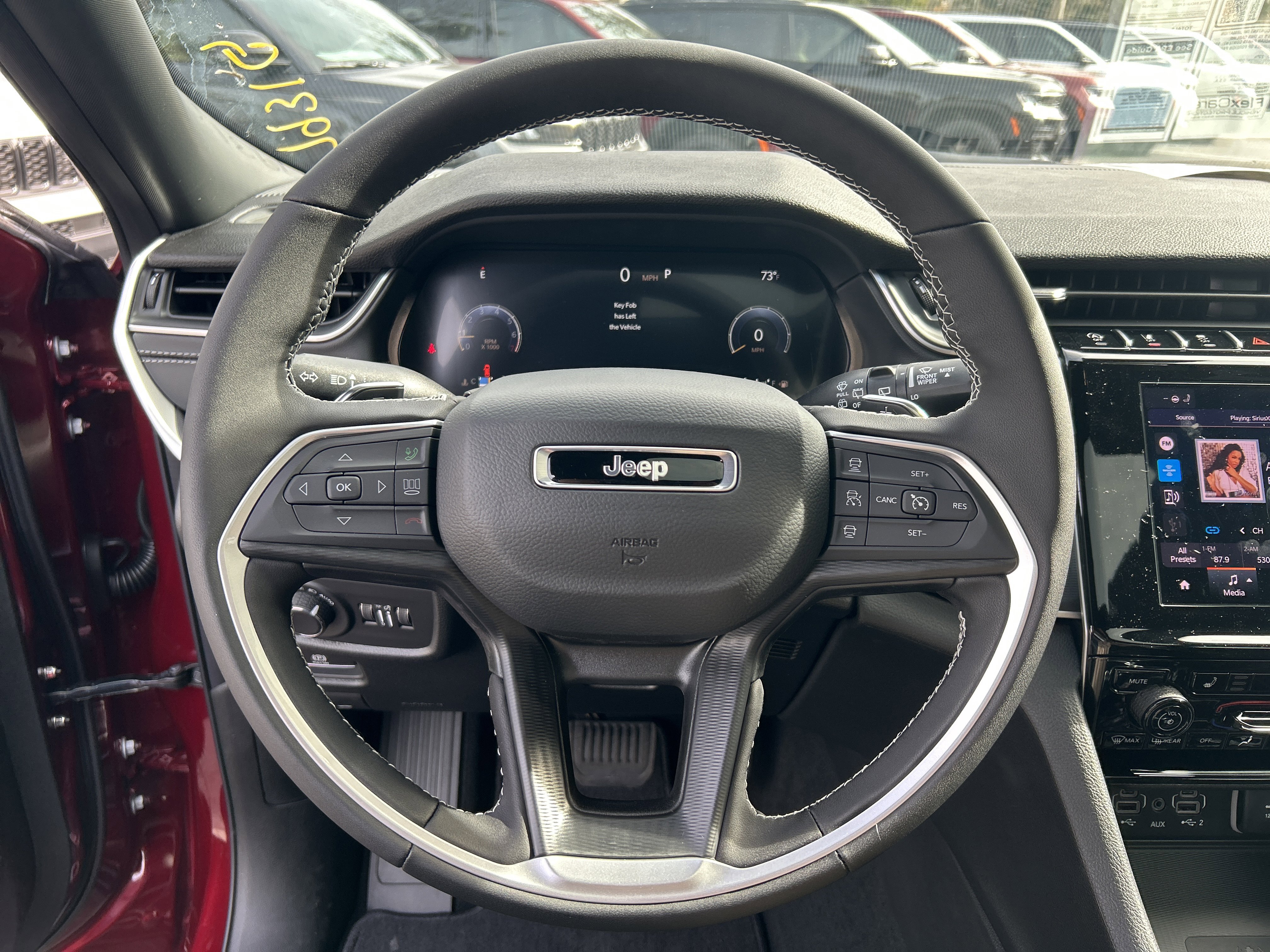 New 2025 Jeep Grand Cherokee Altitude image 19