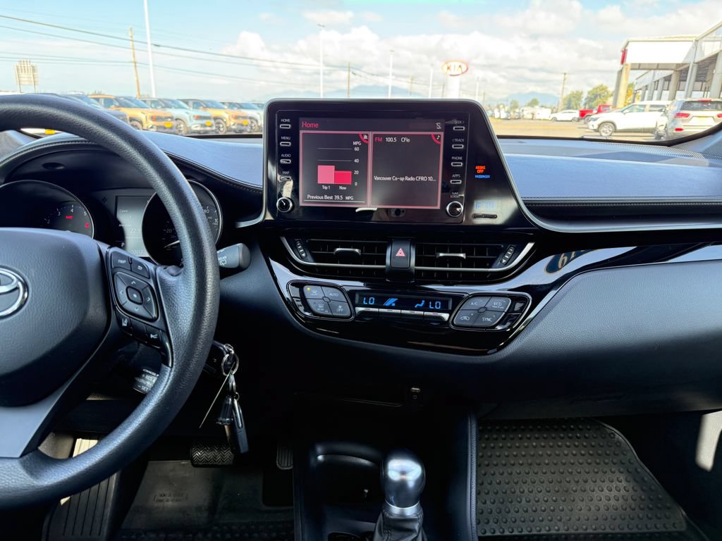Used 2019 Toyota C-HR LE FWD image 23