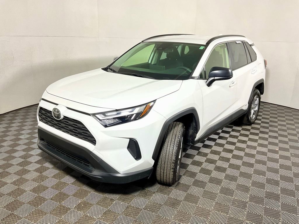 Used 2025 Toyota RAV4 LE image 12