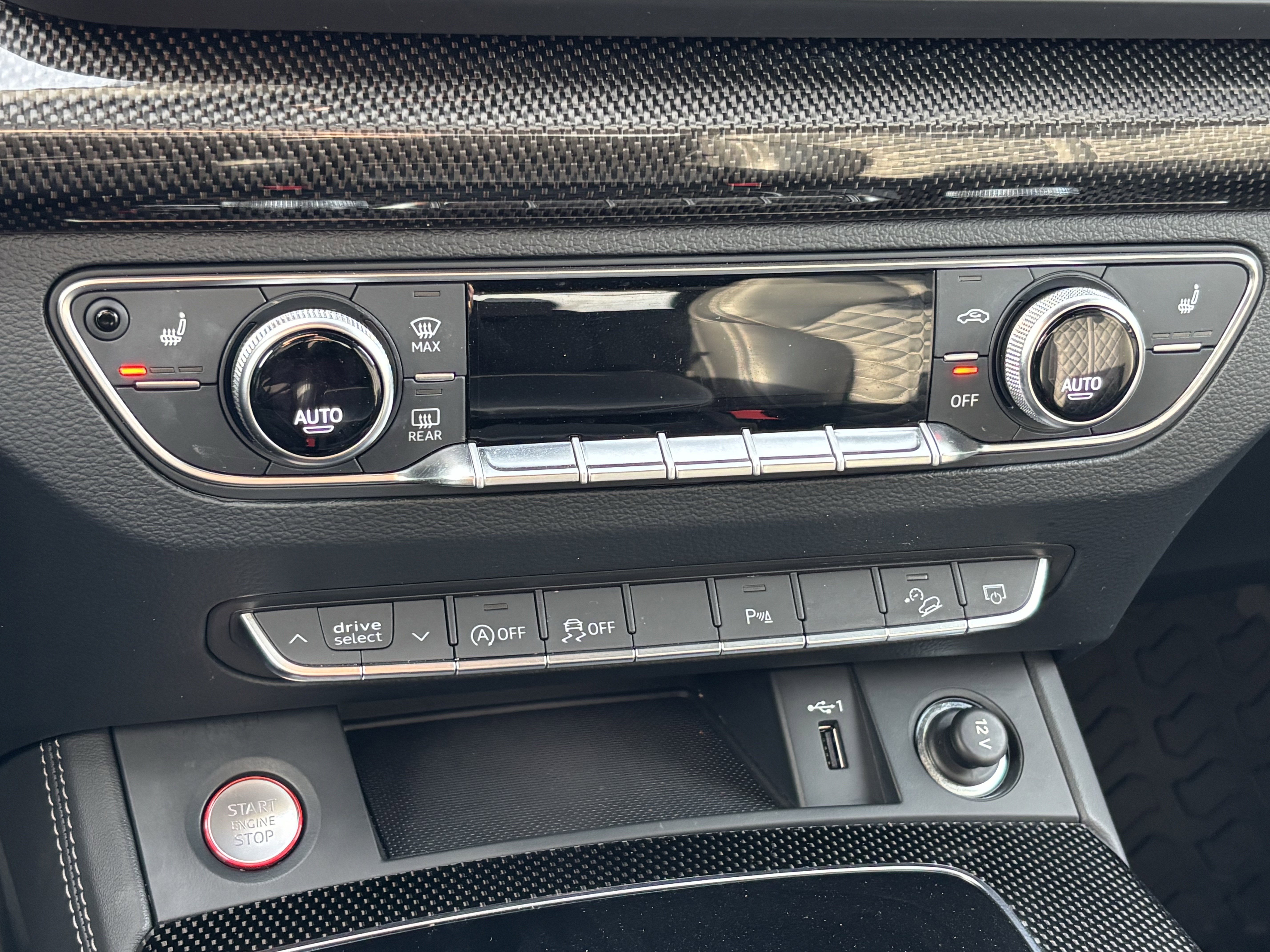 Certified 2024 Audi SQ5 Premium Plus image 30