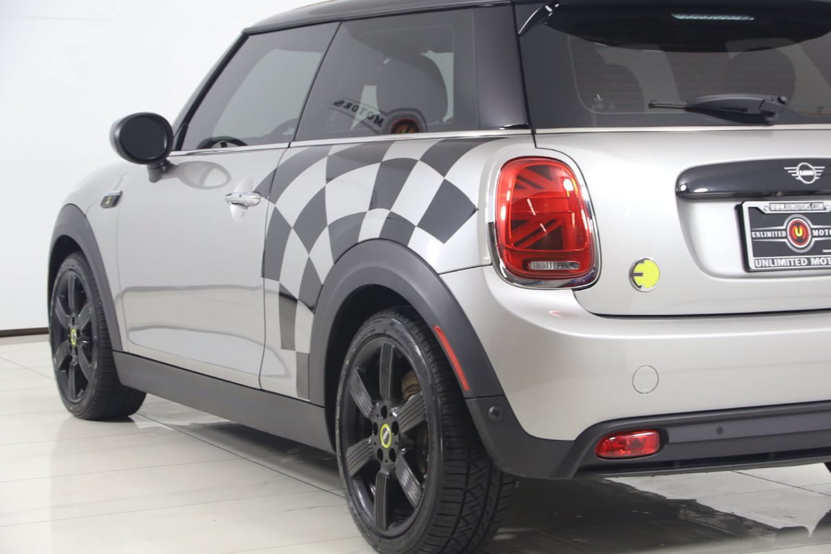 Used 2024 MINI Cooper SE FWD image 26