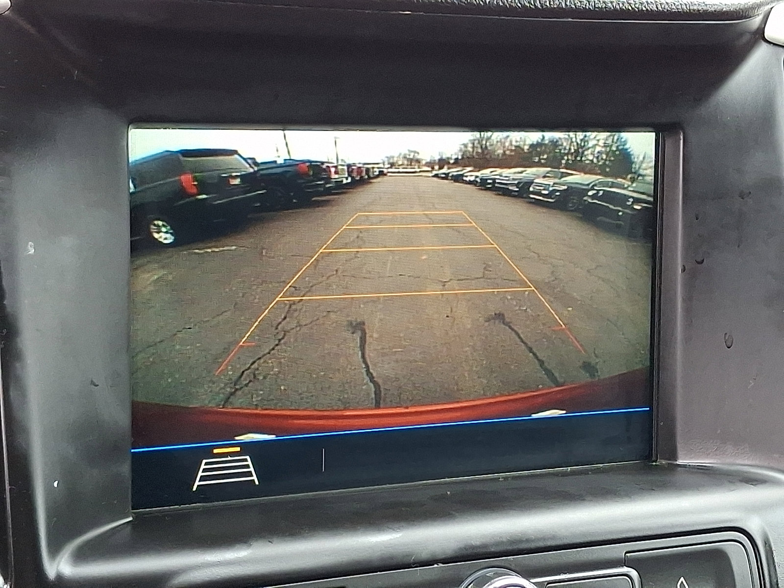 Used 2018 GMC Terrain SLE w/ Driver Convenience Package image 18