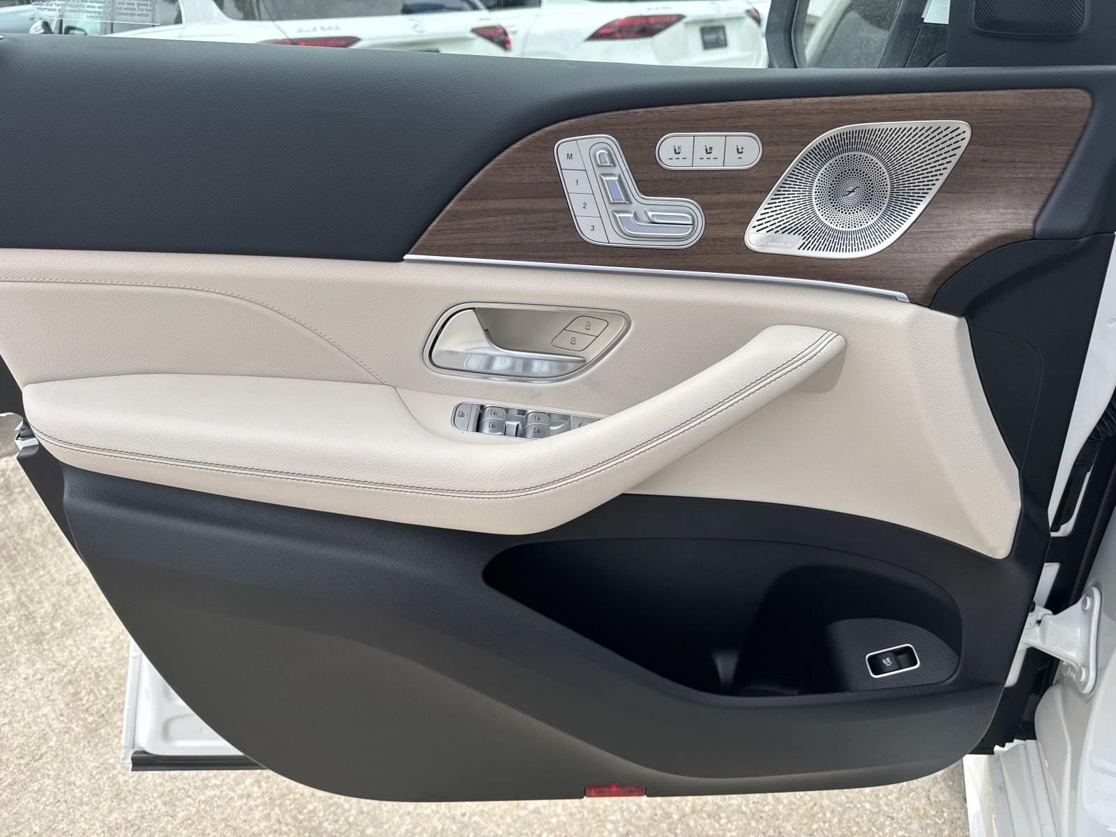 New 2026 Mercedes-Benz GLE 580 4MATIC image 12
