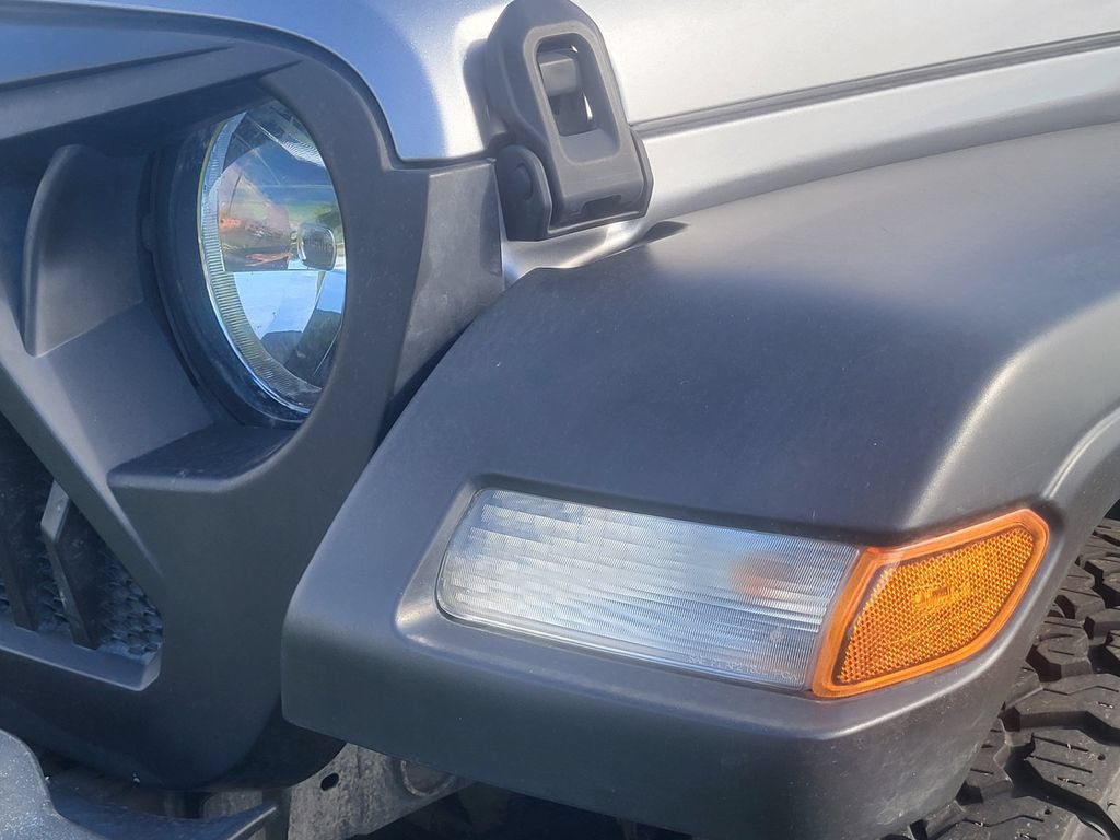 Used 2019 Jeep Wrangler Unlimited Sport AWD/4WD image 11