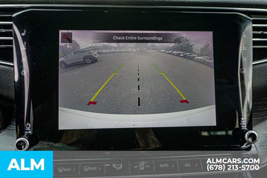 Used 2023 Jeep Wagoneer Series III w/ Preferred Equipment Group image 39