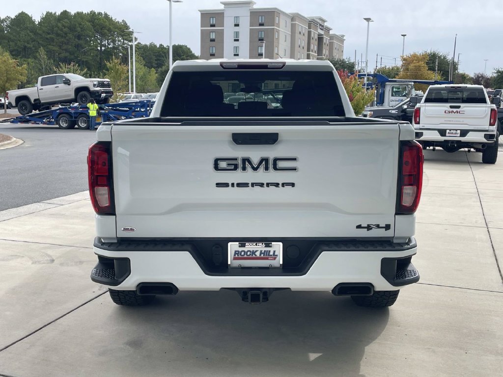 Used 2023 GMC Sierra 1500 Elevation AWD/4WD image 3