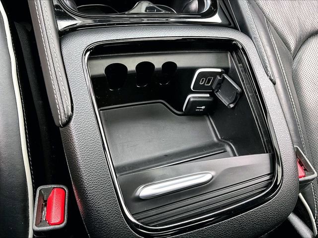 Used 2023 Chrysler Pacifica Limited w/ S Appearance Package image 29