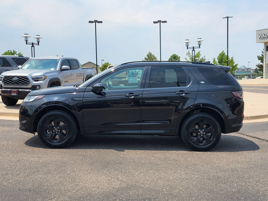 Used 2022 Land Rover Discovery Sport S R-Dynamic AWD/4WD image 7