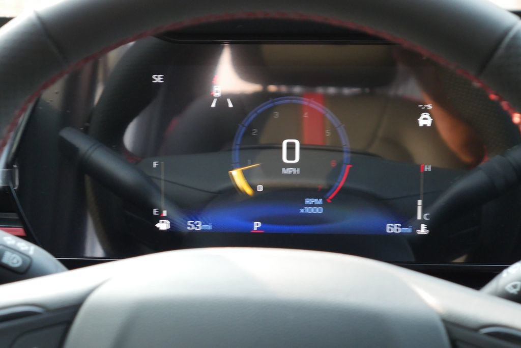 New 2026 Chevrolet Trax RS w/ Sunroof Package FWD image 17