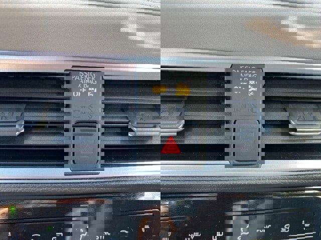 New 2025 Volkswagen Taos SE image 35