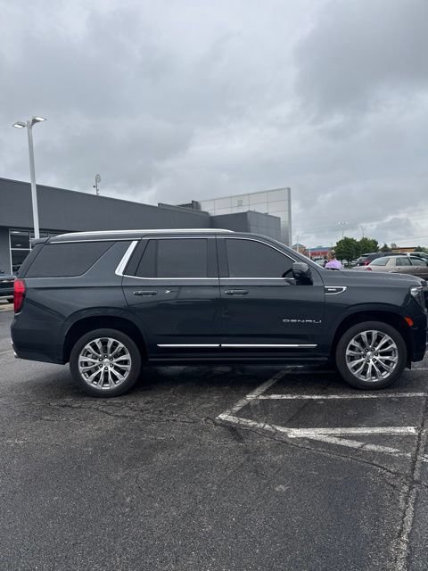 Used 2022 GMC Yukon Denali AWD/4WD image 13