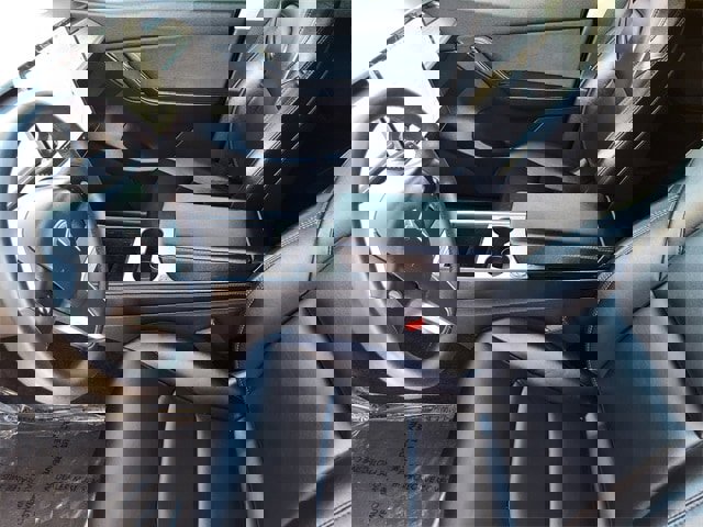 Used 2021 Tesla Model Y Long Range image 16