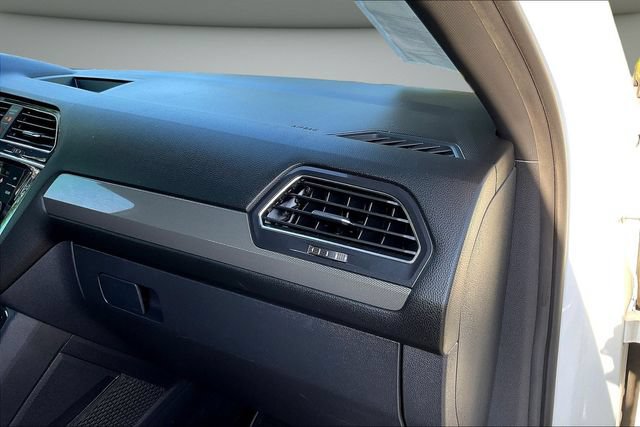Used 2023 Volkswagen Tiguan SE R-Line FWD image 28