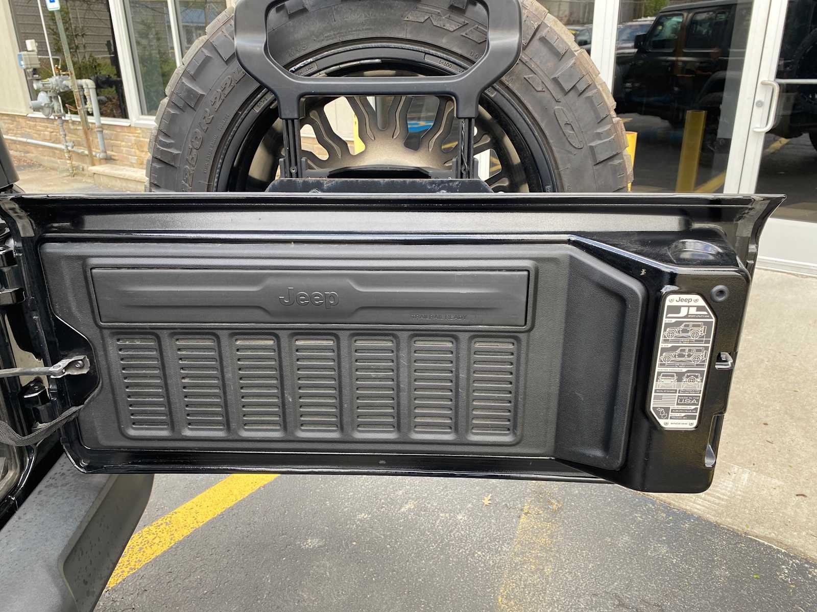 Used 2019 Jeep Wrangler Unlimited Sport S AWD/4WD image 28