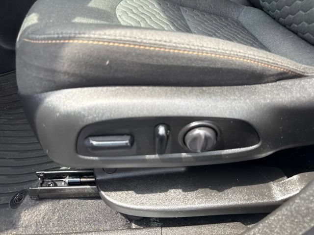 Used 2020 Chevrolet Equinox LT AWD/4WD image 13
