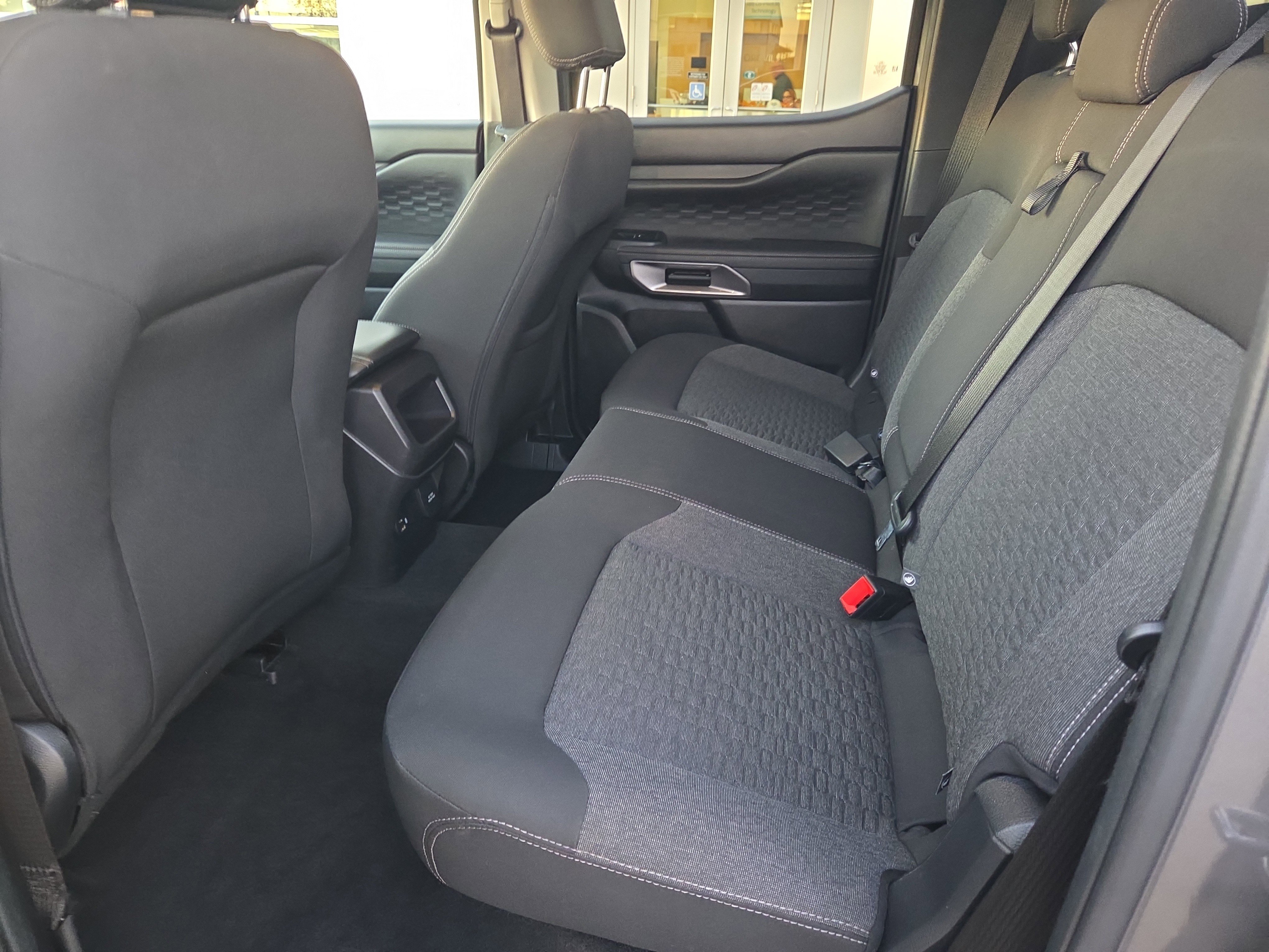 Used 2024 Ford Ranger XLT w/ FX4 Off-Road Package image 13