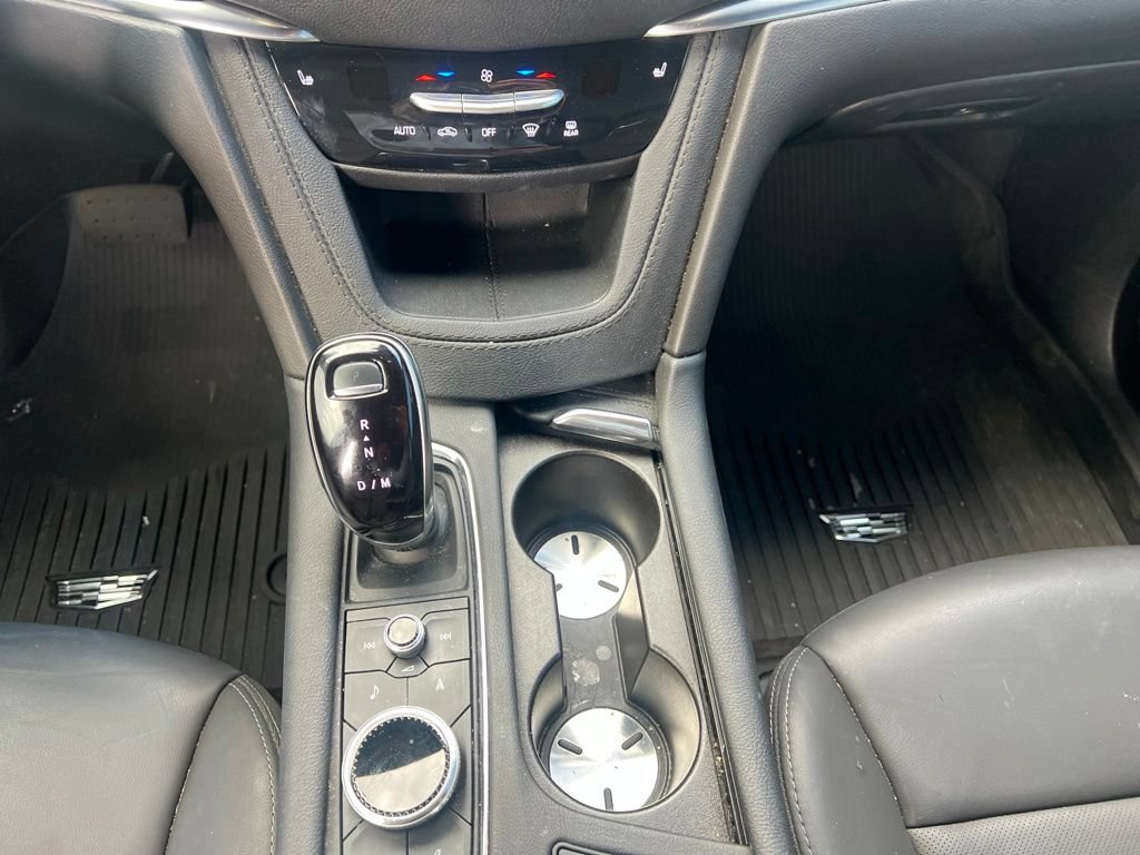 Used 2024 Cadillac XT5 Premium Luxury FWD image 11