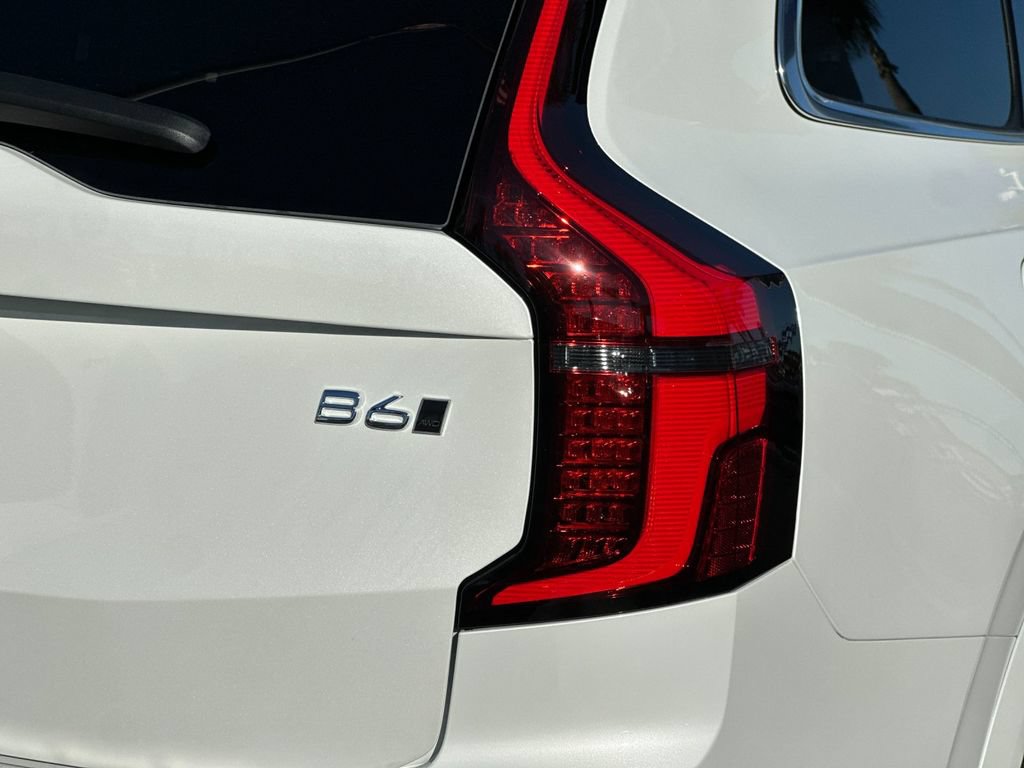 New 2026 Volvo XC90 B6 Plus w/ Protection Package Premier AWD/4WD image 27