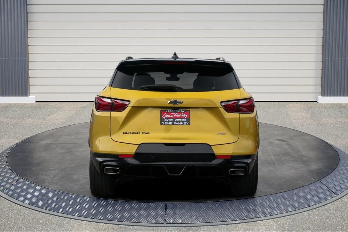 Used 2022 Chevrolet Blazer RS w/ Enhanced Convenience Package image 6