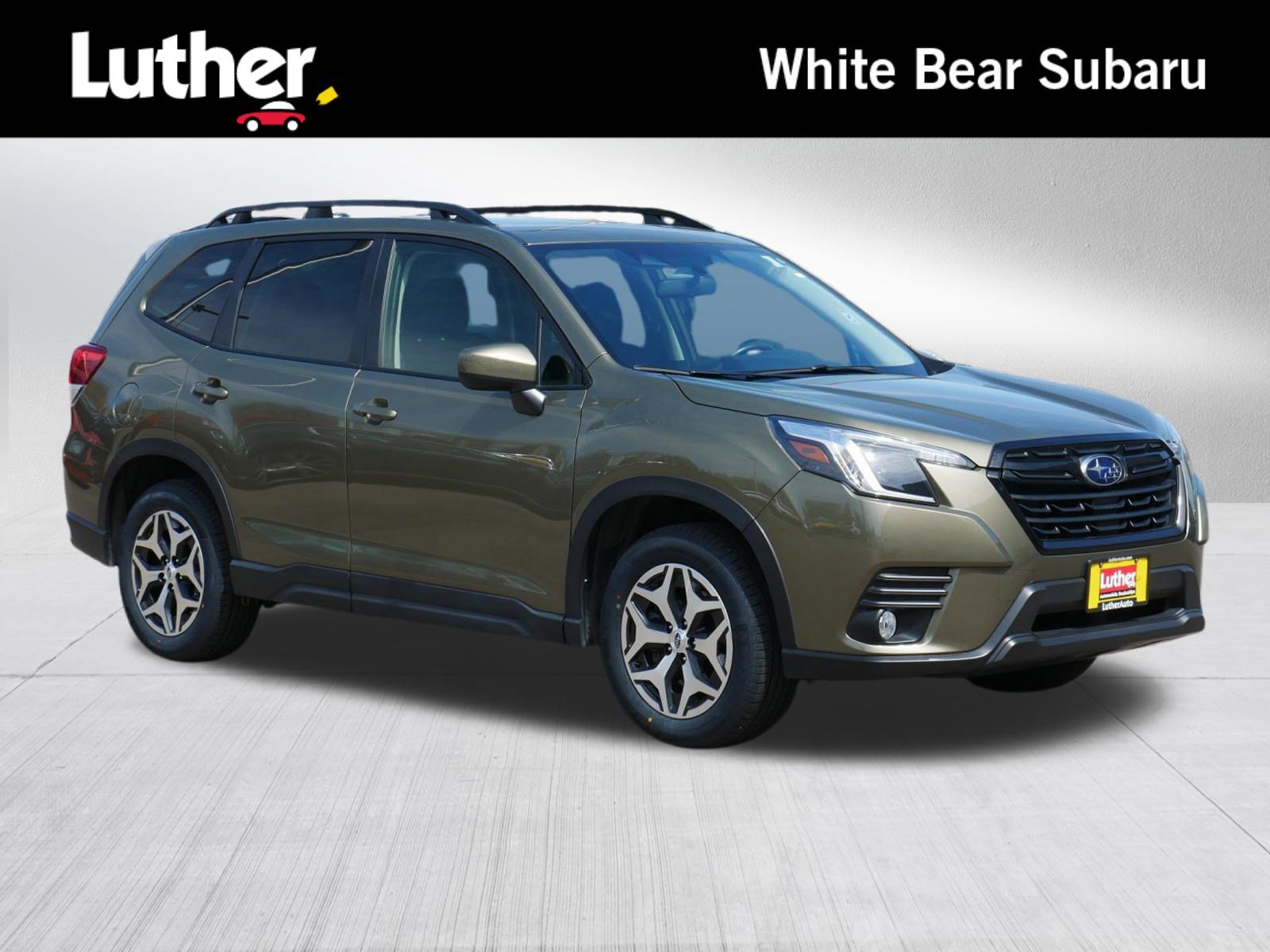 Certified 2023 Subaru Forester Premium AWD/4WD image 1