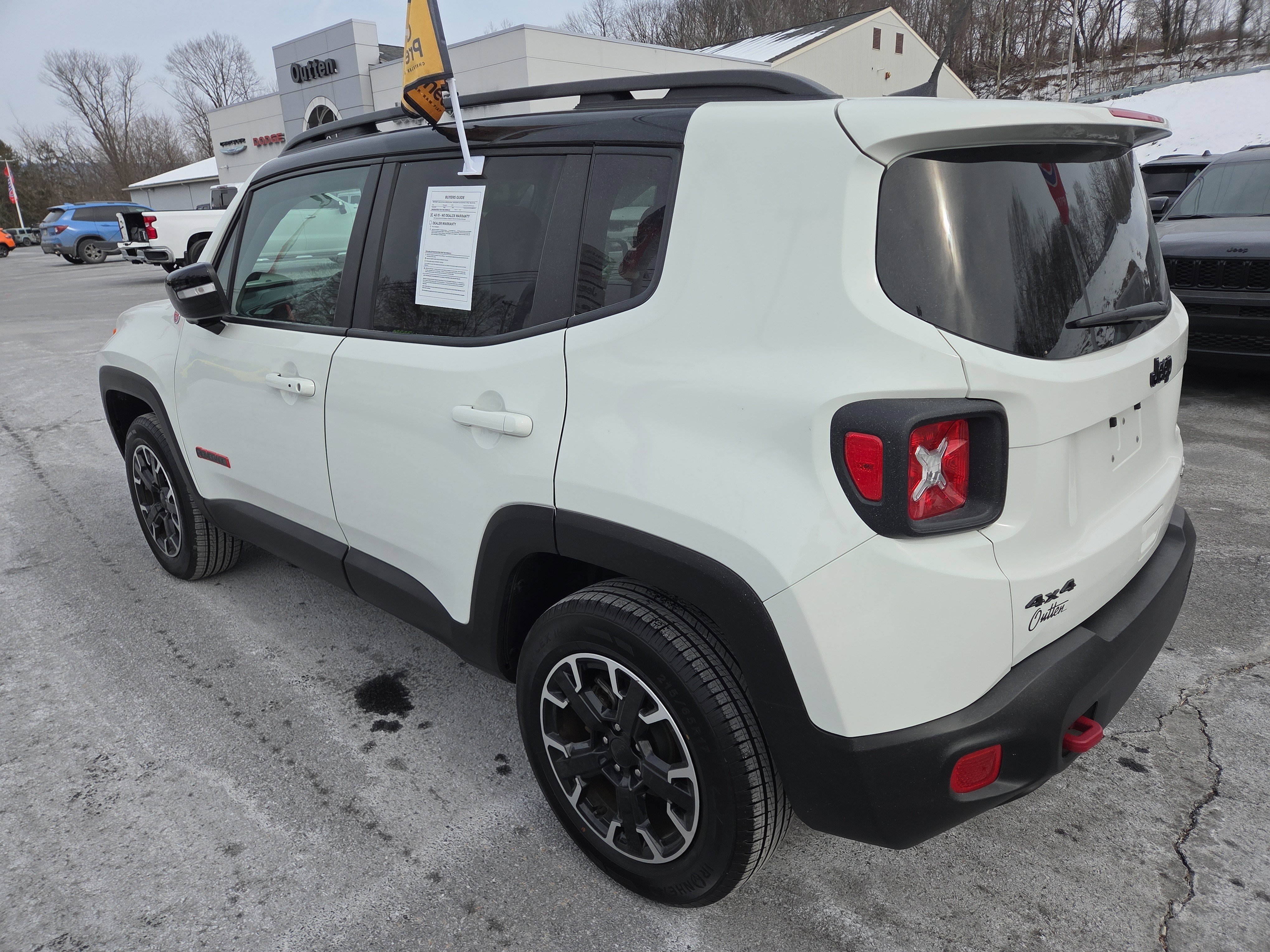 Certified 2023 Jeep Renegade Trailhawk AWD/4WD image 5