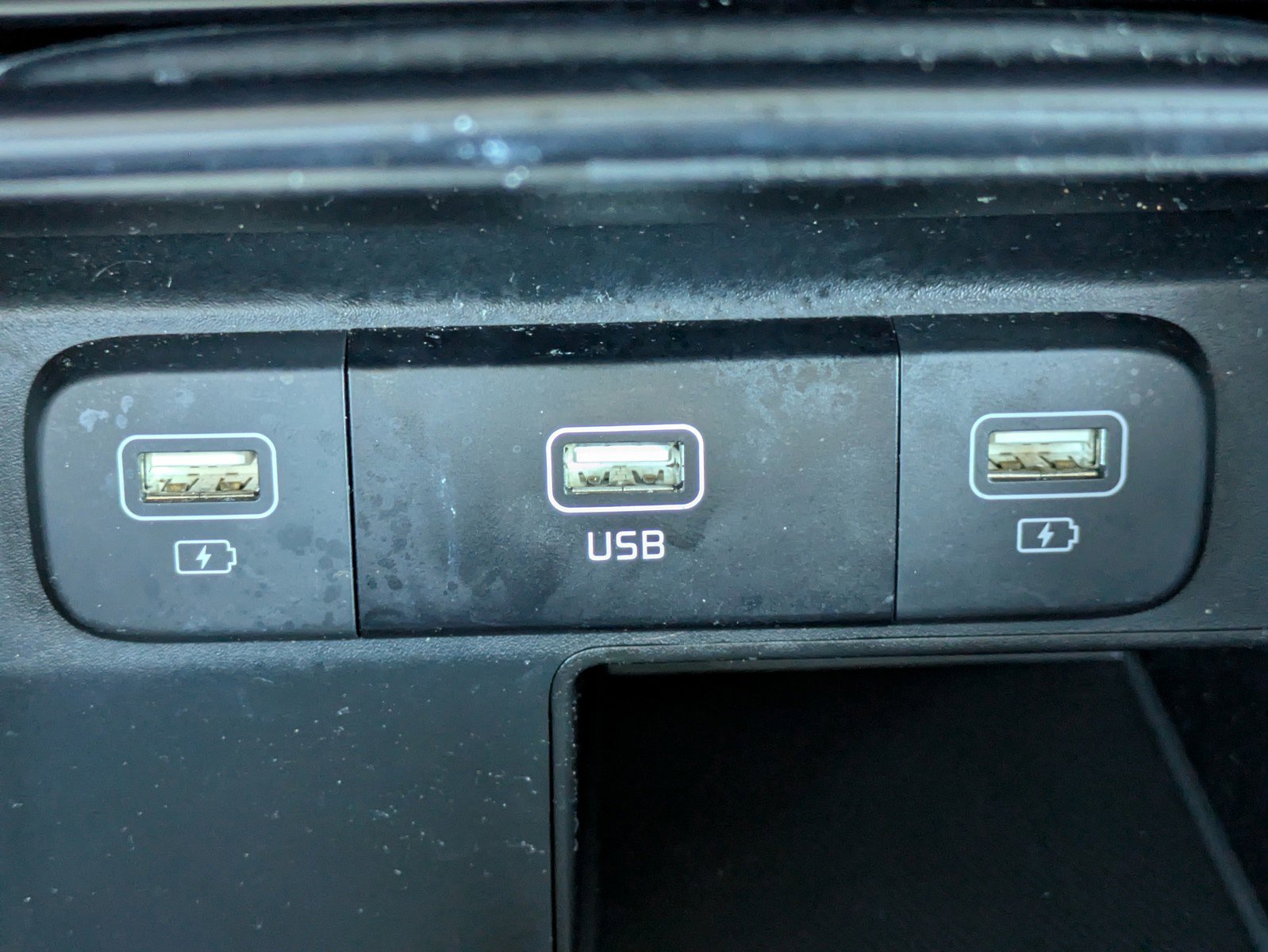 Certified 2023 Kia Sorento LX image 23