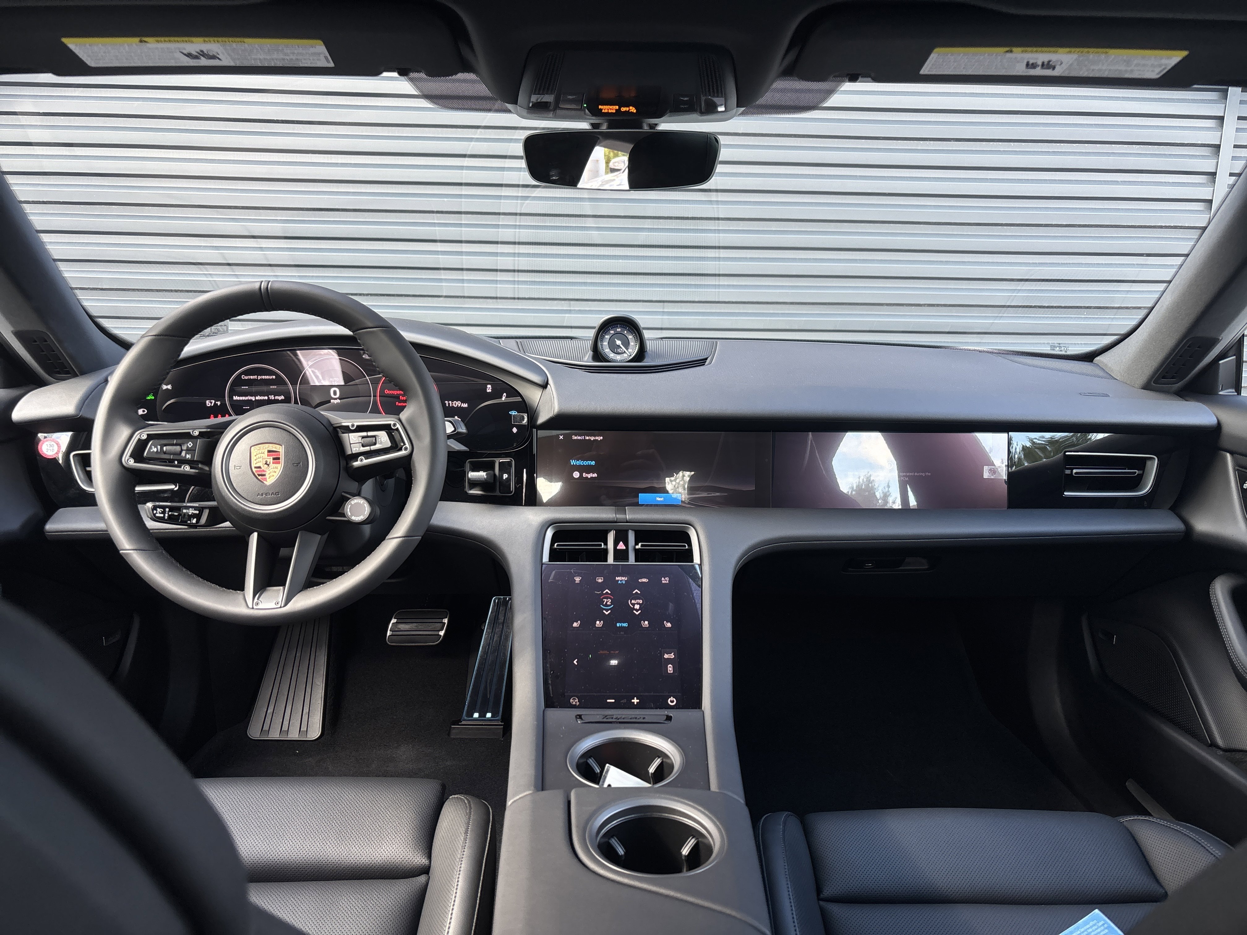 New 2026 Porsche Taycan image 12