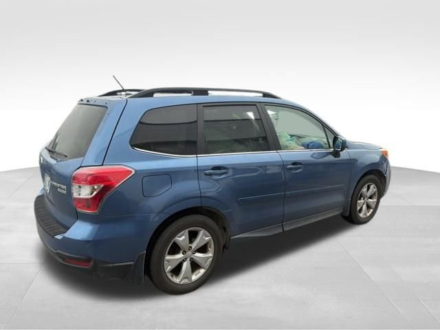 Used 2015 Subaru Forester 2.5i Limited AWD/4WD image 2