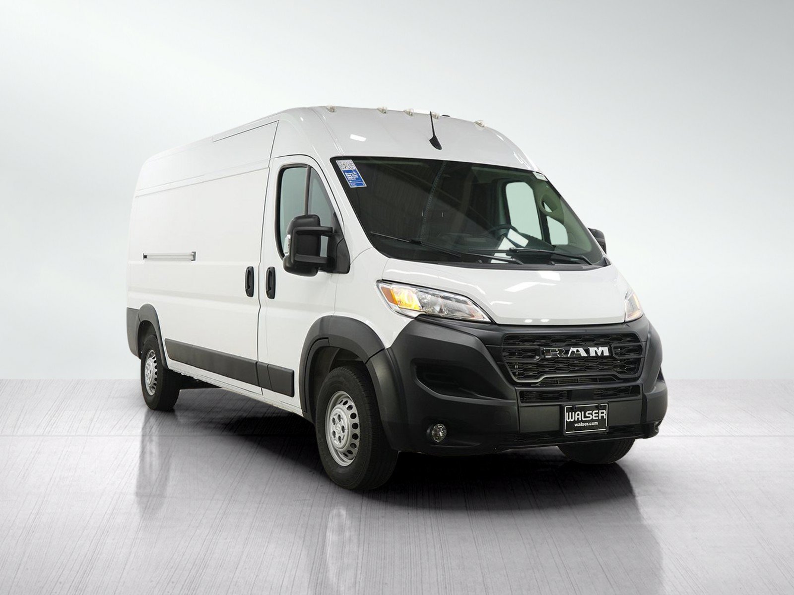 Used 2024 RAM ProMaster 2500 w/ Convenience Group FWD image 7