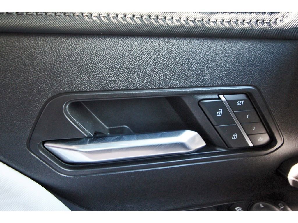 Used 2025 GMC Hummer EV 2X image 19