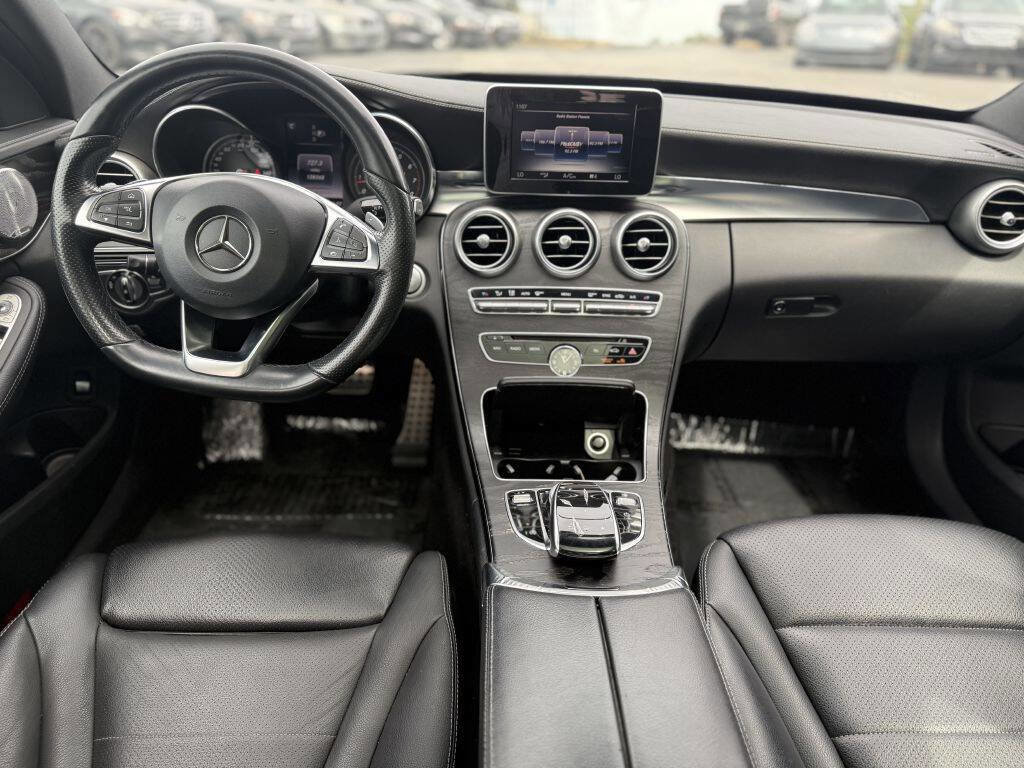 Used 2015 Mercedes-Benz C 300 Sedan w/ Sport Package image 15