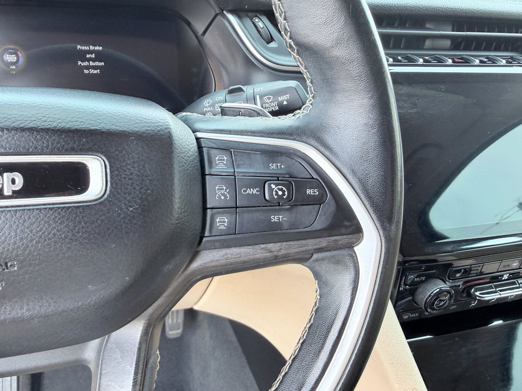 Used 2021 Jeep Grand Cherokee L Limited RWD image 16
