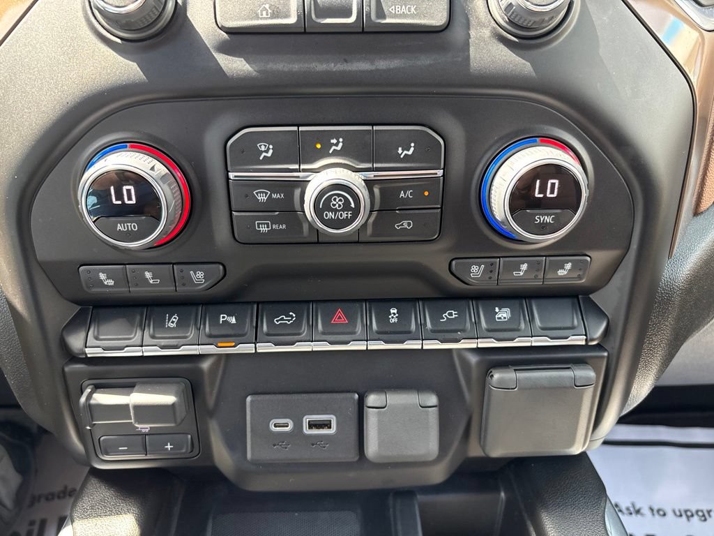 Used 2022 Chevrolet Silverado 2500 High Country AWD/4WD image 27
