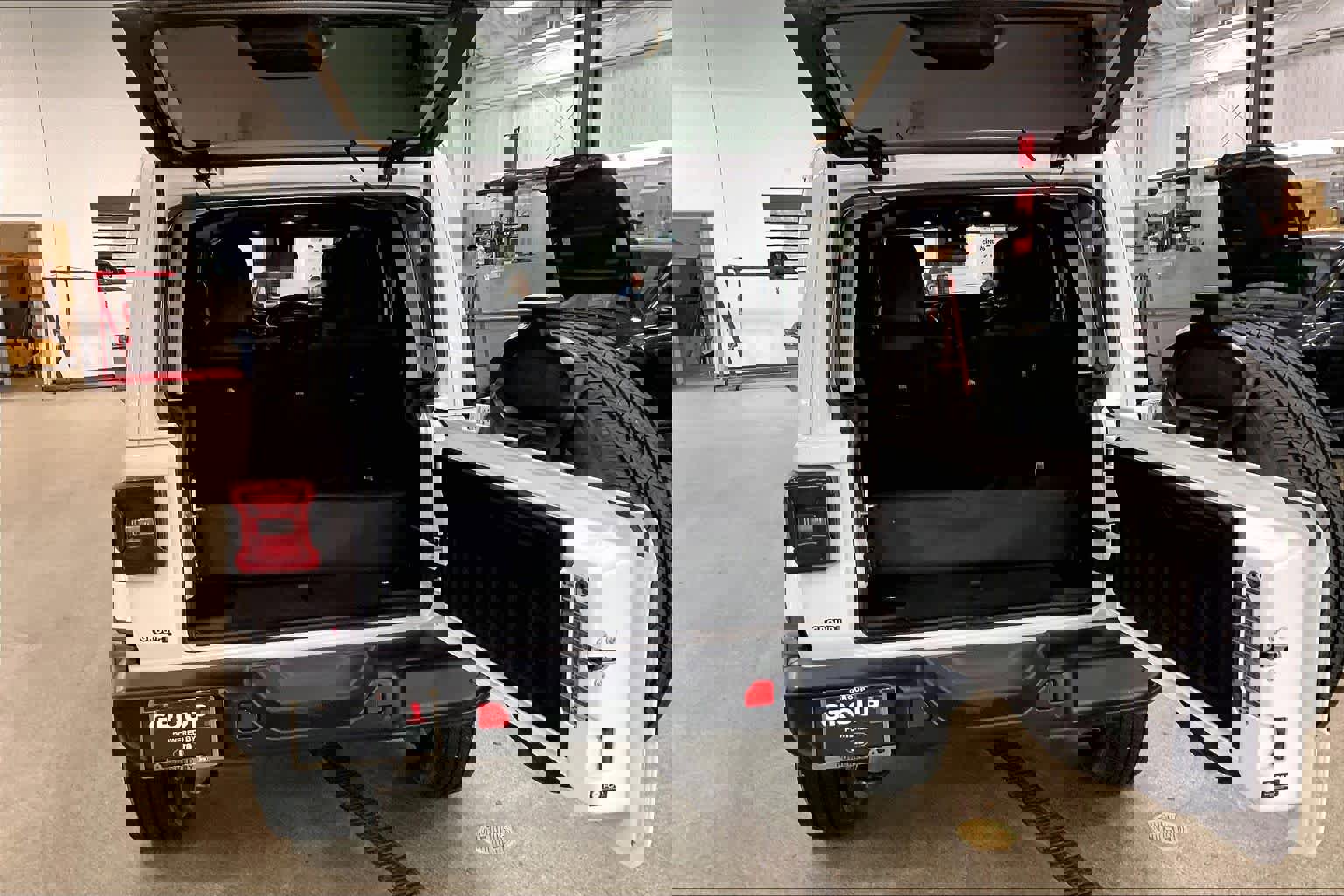 Used 2024 Jeep Wrangler Sahara w/ Safety Group image 34