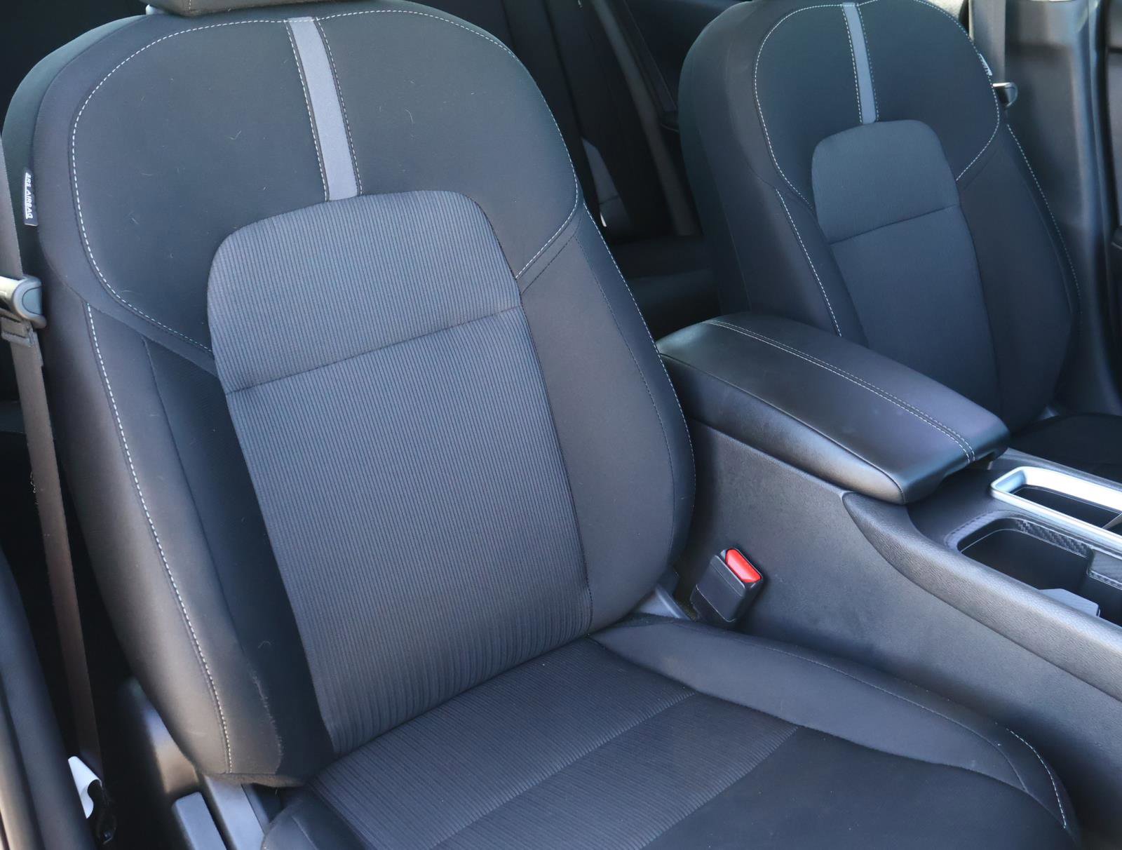 Used 2025 Nissan Sentra SV w/ All-Weather Package image 15