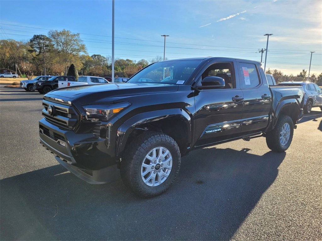New 2025 Toyota Tacoma SR5 image 3